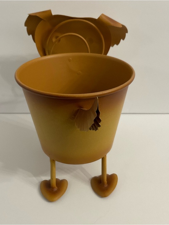 Small Metal Dog Puppy Planter Home Decor - Picture 5 of 5